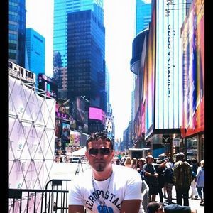 Meet your Posher, Arnoldo